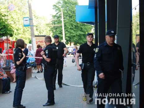 В Черкассах поступили сообщения о минировании 30 объектов, людей эвакуировали