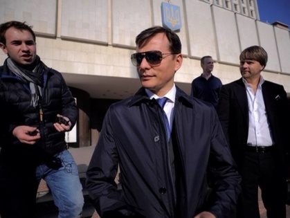 СМИ: Трое народных депутатов от Радикальной партии отказались выходить из коалиции