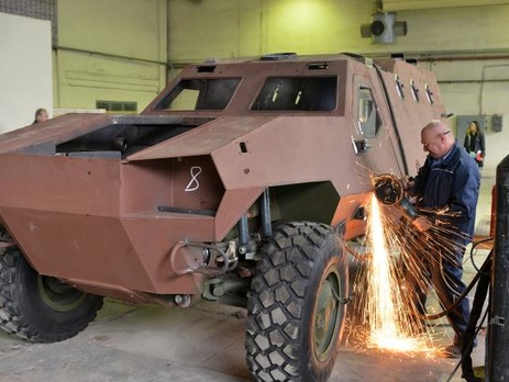 Львовский бронетанковый завод начал серийное производство 