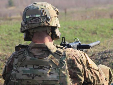 Восемь украинских военных в районе Новотроицкого отклонились от маршрута и были задержаны боевиками – штаб ООС
