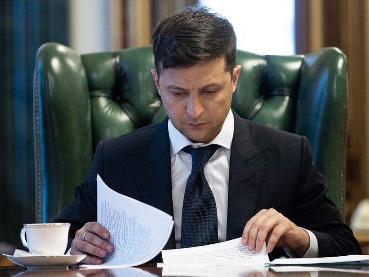 ﻿Набув чинності указ Зеленського про розпуск Ради і позачергові вибори до парламенту 21 липня