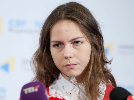 Вера Савченко просит Порошенко обменять Надежду на российских военных