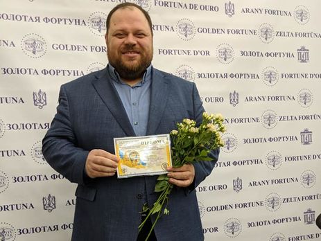 Представитель Зеленского в Раде: Мы хотим заменить систему петиций влиянием народного вето. Достаточно бабушек обеспечить смартфонами