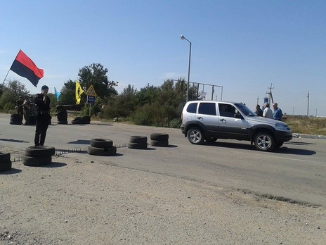 СМИ: Через пропускной пункт 