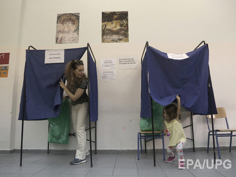 На парламентских выборах в Греции побеждает партия СИРИЗА