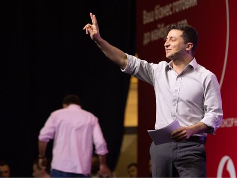 Петиция за отставку Зеленского содержит посягательство на избирательное право граждан Украины – юрист