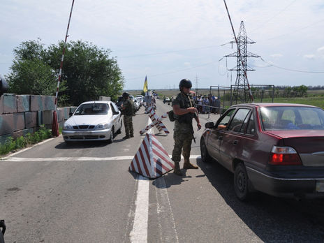 Пункты пропуска на Донбассе перейдут на летний режим работы – штаб операции Объединенных сил