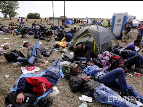 Беженцы будут переселяться из Греции, Италии и Венгрии в другие страны Европейского союза