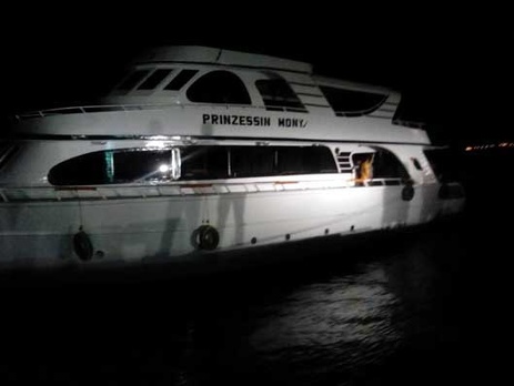 В Египте спасли 20 туристов с тонущей яхты