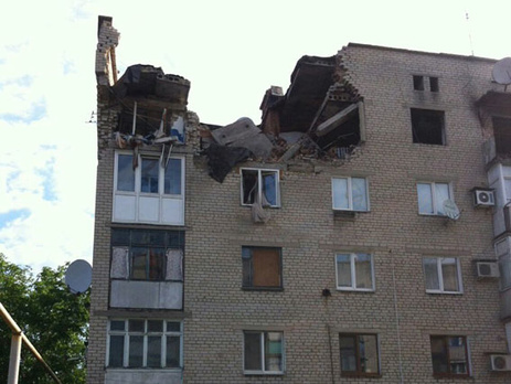 В Марьинском районе за время АТО погибли 70 мирных жителей, разрушен 381 дом. Фоторепортаж