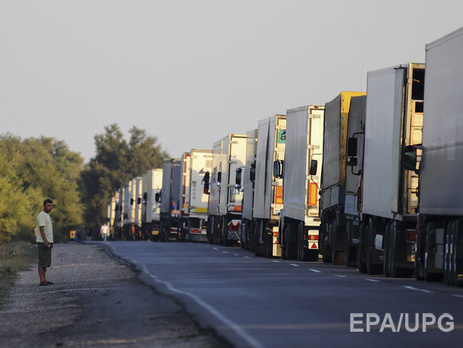 Госпогранслужба: Количество фур на админгранице с Крымом существенно уменьшилось