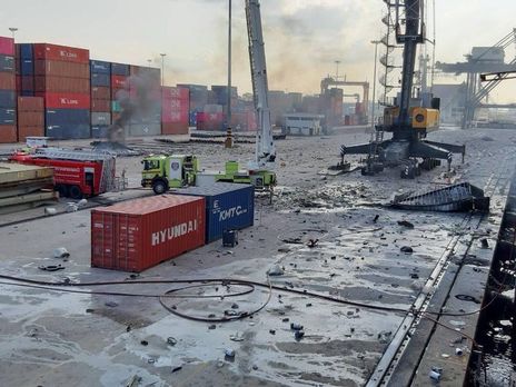 В Таиланде произошел взрыв на грузовом судне. Пострадало не менее 130 человек