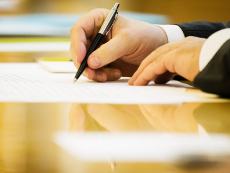 Порошенко ответил на три электронные петиции