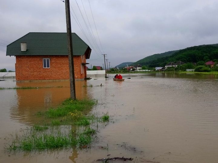 Убытки от паводка в Закарпатье составили не менее 150 млн грн &ndash; облгосадминистрация