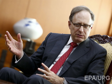 Заместитель генсека НАТО: Мы ежедневно получаем информацию о наращивании военного присутствия РФ в Сирии