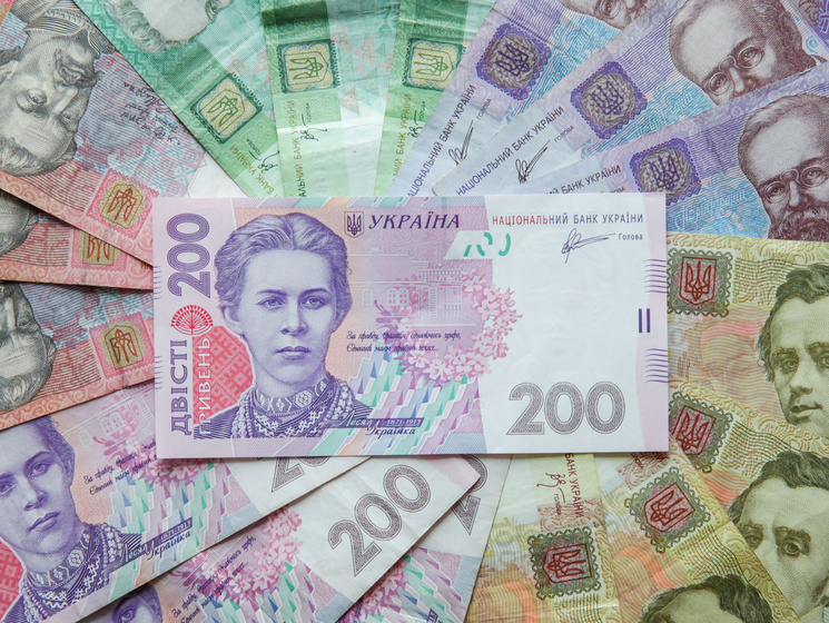 Госстат: Долги по зарплатам в Украине выросли до 2 млрд грн