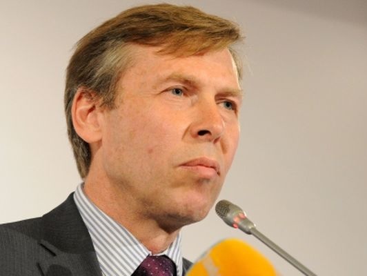 Сергей Соболев: "Батькiвщина" остается в коалиции, чтобы отправить Кабмин Яценюка в отставку