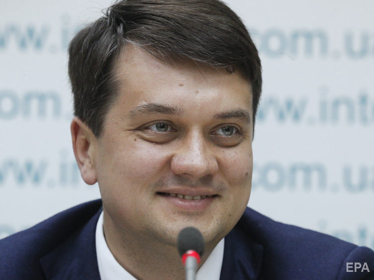Советник Зеленского Разумков возглавил партию "Слуга народа"