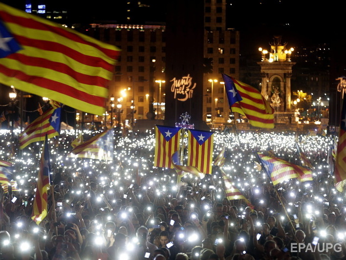 В Каталонии проходят выборы, фаворитами на которых являются партии &ndash;- сторонники независимости региона