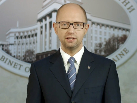 Яценюк: Весь мир требует победы над агрессией Путина