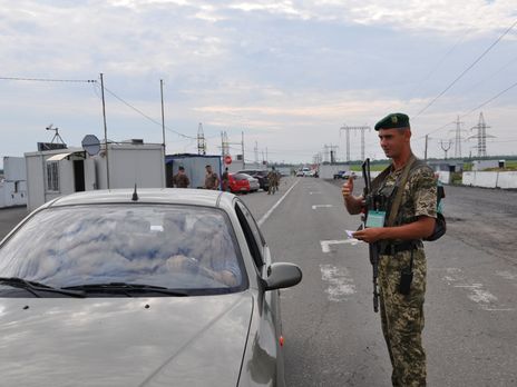 ﻿На тимчасово окуповану територію Донбасу проїхала 21 вантажівка з хімічними реагентами – Держприкордонслужба України