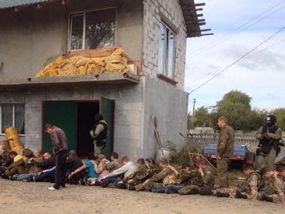 Милиция задержала 35 человек за хулиганство во время пикетирования здания Госфискальной службы в Киеве