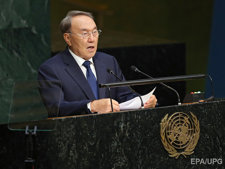Назарбаев: Казахстан выступает за мирное урегулирование кризиса в Украине