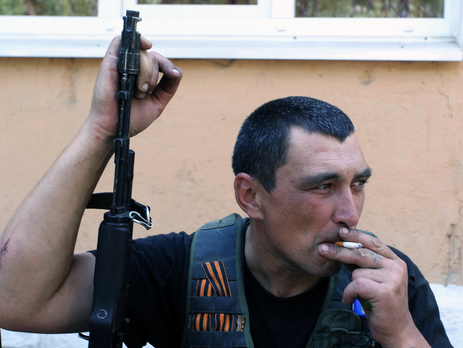 Пресс-центр АТО: Шахтеры Свердловска и Красного Луча из-за невыплаты зарплат угрожают забастовками  боевикам 