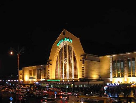 Милиция задержала подозреваемого в ночном взрыве на вокзале в Киеве