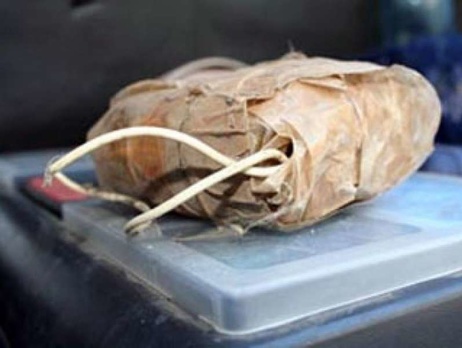 В Мариуполе подросток пострадал от взрыва неизвестного устройства