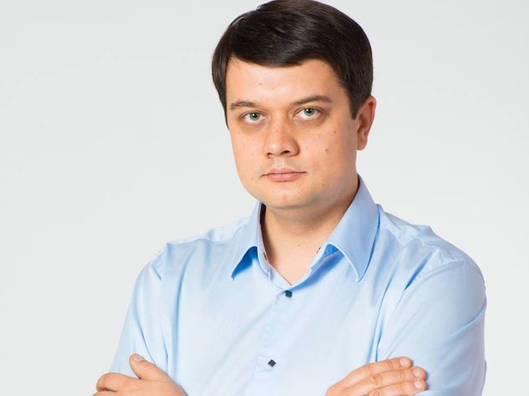 ﻿Разумков заявив, що Зеленський не проситиме Раду звільнити Луценка