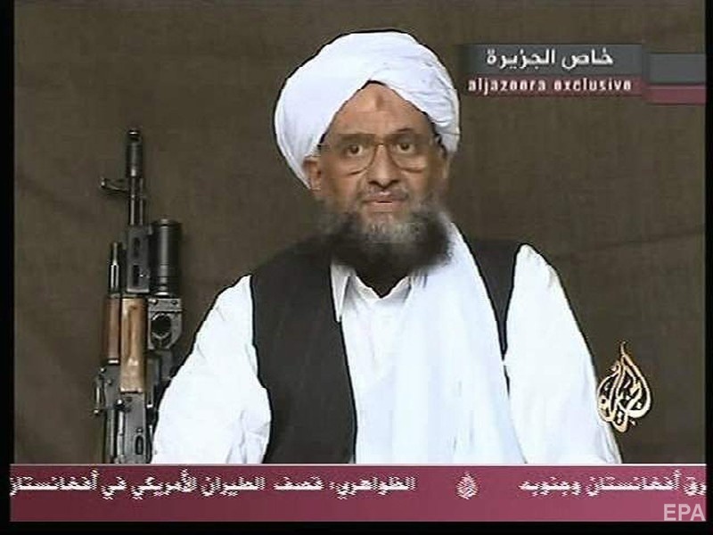 Аль-Завахірі керував "Аль-Каїдою" 11 років. Так він виглядав у 2004 році. Фото: EPA