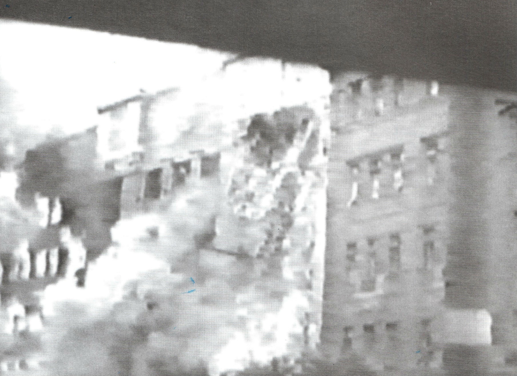 Взрыв здания почтамта на Крещатике Фото: Київ 1939–1945, фотоальбом. Издательство "Кий" 2005 г.