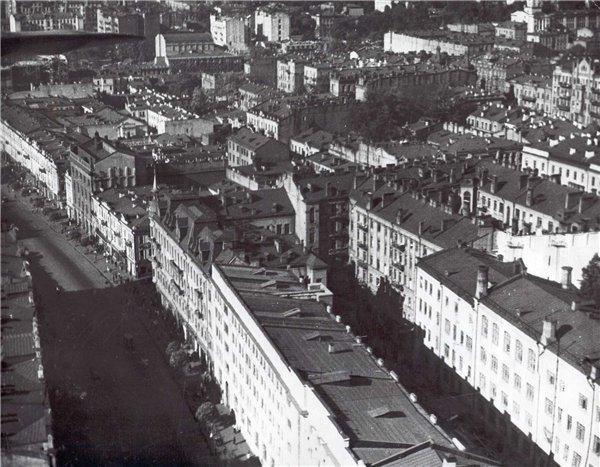 Улица Крещатик, 1941 года. Фото: retrobazar.com