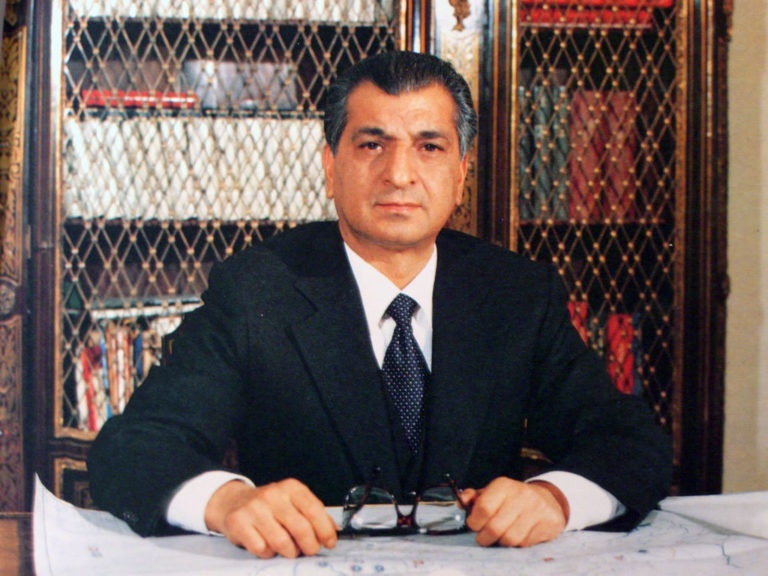 Бабрак Кармаль — 3-й Генеральный секретарь ЦК НДПА и 3-й Председатель Революционного совета Афганистана с 27.12.1979 г. по 24.11.1986 г.