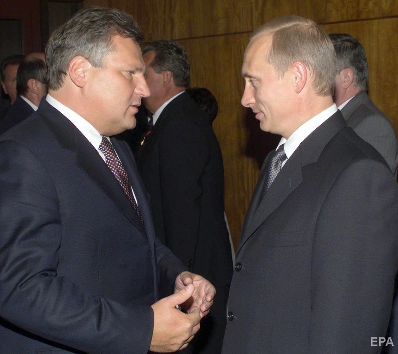 23 августа 2001 года. Квасьневский и Путин разговаривают в ходе визита в Киев на празднование 10-летия независимости Украины. Фото: ЕРА