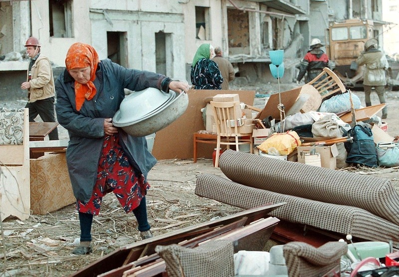 В сентябре 1999 года в России прошла серия терактов со взрывами жилых домов. Волгодонск. Фото: ЮРИЙ КОЧЕТКОВ / ЕРА 