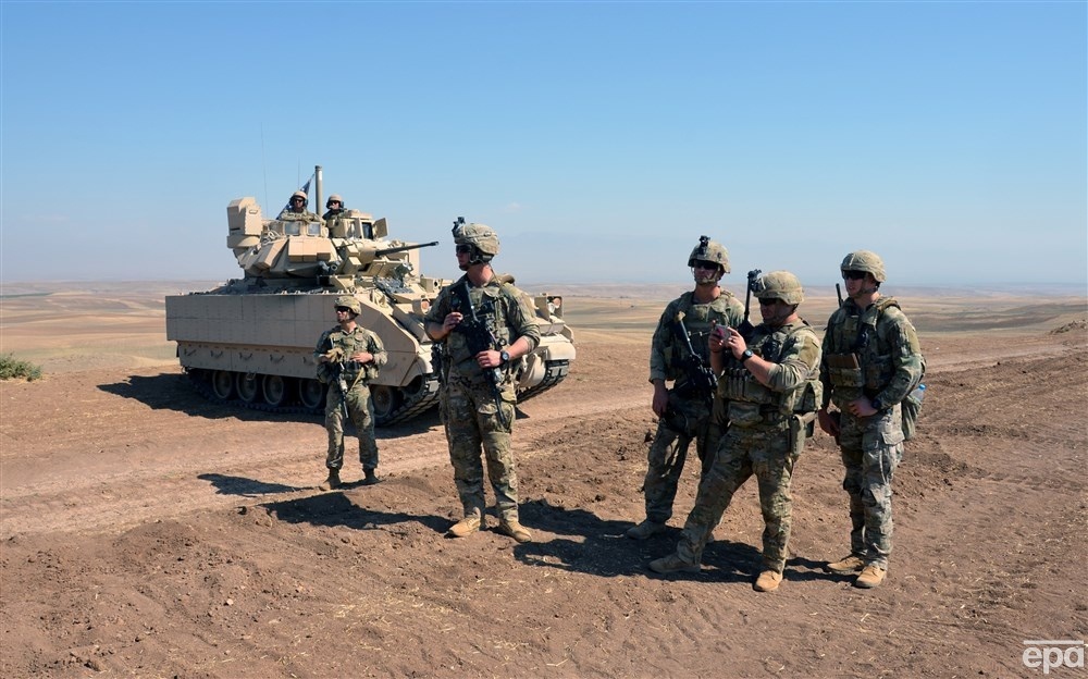 Американский M2 Bradley на учениях войск США с Сирийскими демократическими силами, противостоящими войскам Башара Асада, сентябрь 2022 года. Фото: EPA