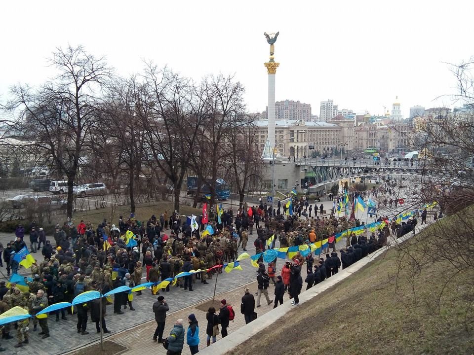 В Киеве собрались добровольцы со всей страны, чтобы почтить память героев Небесной сотни. Фоторепортаж 4
