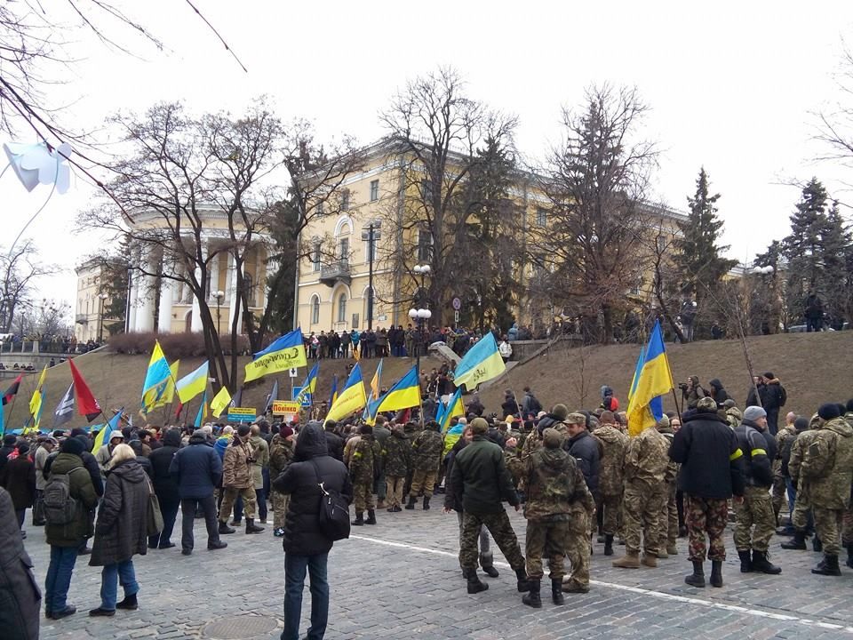 В Киеве собрались добровольцы со всей страны, чтобы почтить память героев Небесной сотни. Фоторепортаж 5