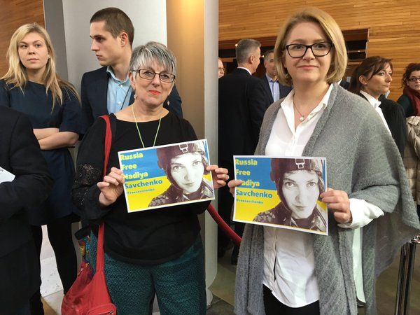 #FreeSavchenko. Активисты из разных стран мира требуют освободить Савченко. Фоторепортаж 1