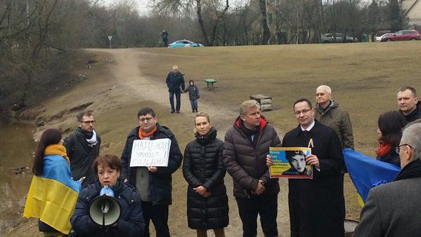 #FreeSavchenko. Активисты из разных стран мира требуют освободить Савченко. Фоторепортаж 18