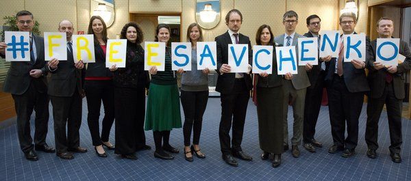 #FreeSavchenko. Активисты из разных стран мира требуют освободить Савченко. Фоторепортаж 23