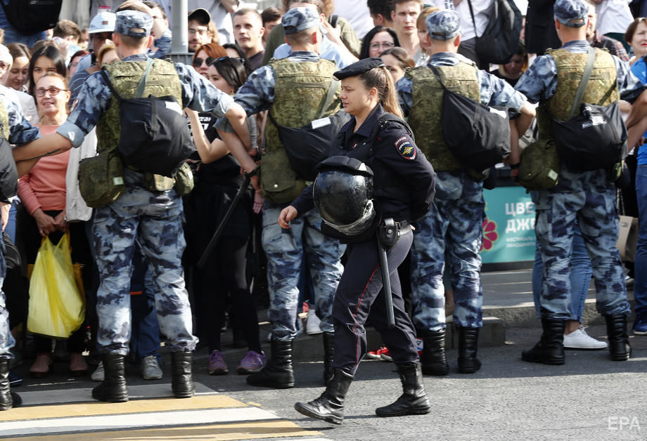 В Москве прошло масштабное шествие против политических репрессий. Фоторепортаж 4