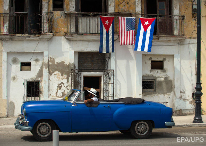 Обама прилетел на Кубу с историческим визитом. Фоторепортаж 1