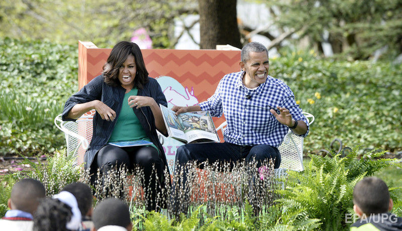 Барак и Мишель Обама показали детям, где живут чудовища. Фоторепортаж 10