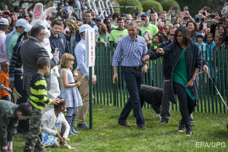 Барак и Мишель Обама показали детям, где живут чудовища. Фоторепортаж 20