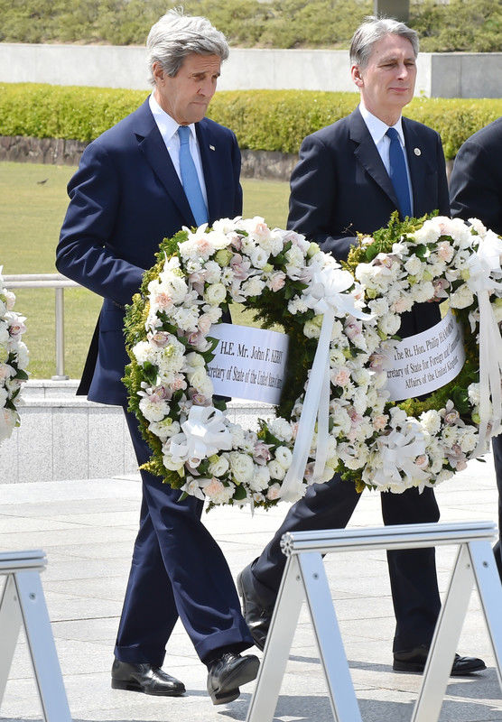 Госсекретарь США впервые в истории посетил Хиросиму после американской атомной бомбардировки. Фоторепортаж 5