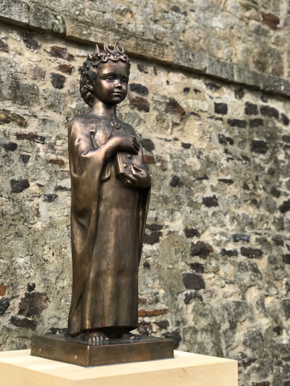 ﻿У Бельгії відкрили пам'ятник Анні Ярославні. Фоторепортаж 1