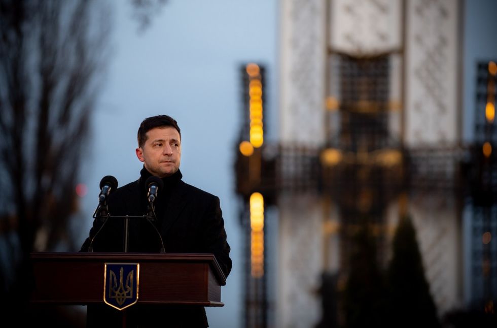 ﻿Українці вшанували пам'ять жертв Голодомору. Фоторепортаж 2